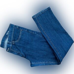 EUC J C Penny’s SZ 14 blue “slim straight” 5-pocket jeans/waist 36”-39”